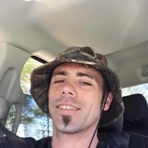 Meet your Posher, Thomas